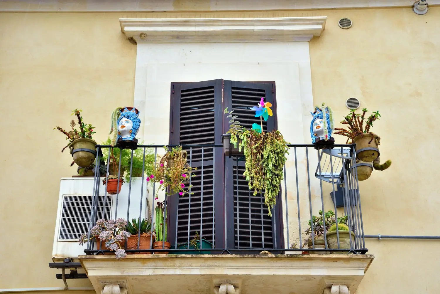 Jak urządzić balkon w bloku aby był funkcjonalny i estetyczny